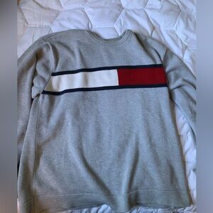 Tommy Hilfiger sweatshirt